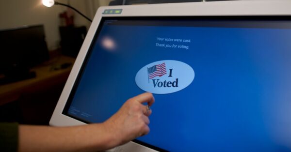 No, a Voting Machine Did Not ‘Flip’ a Vote in Georgia